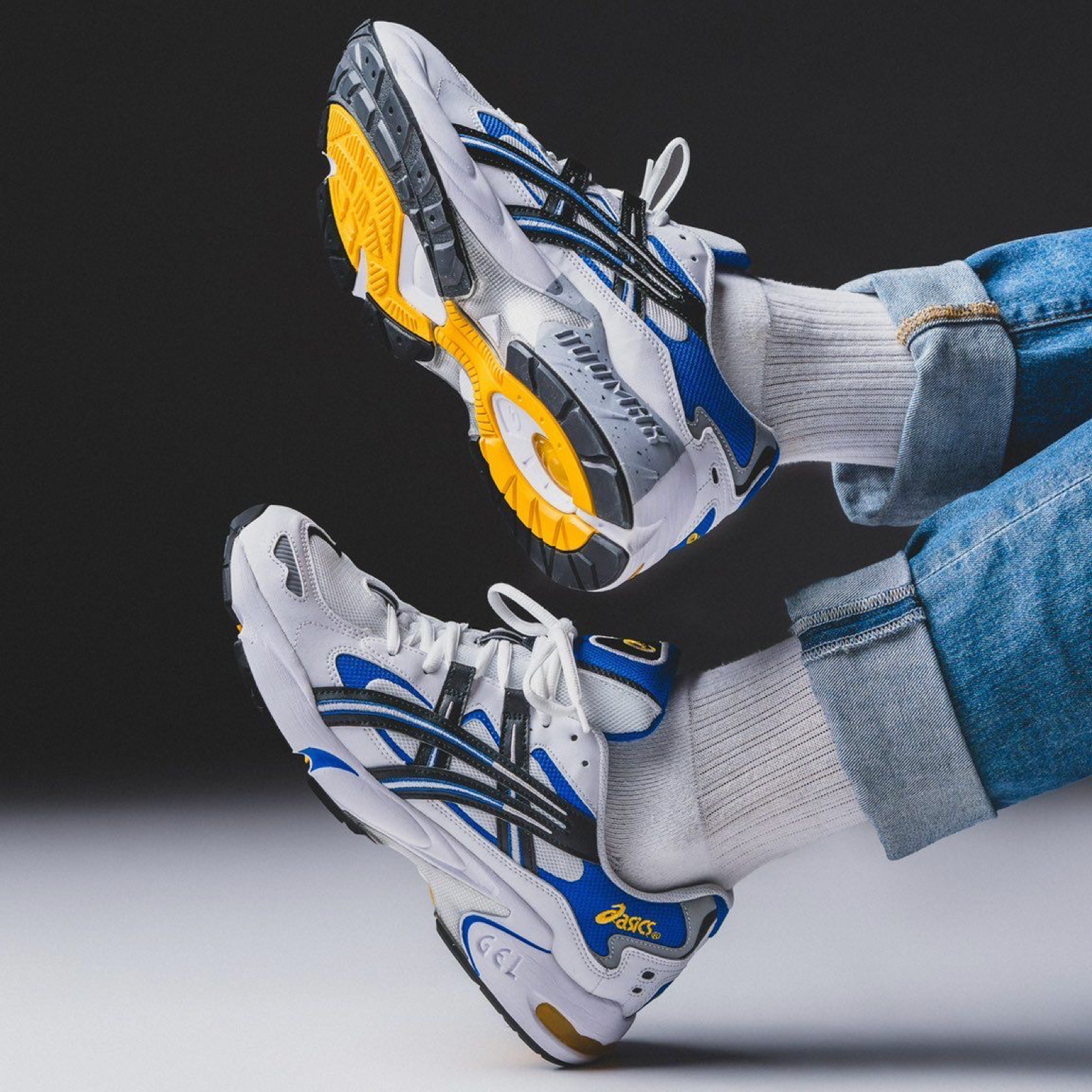 The Rise of Sneaker Culture – Streetwear Beyond Fashion